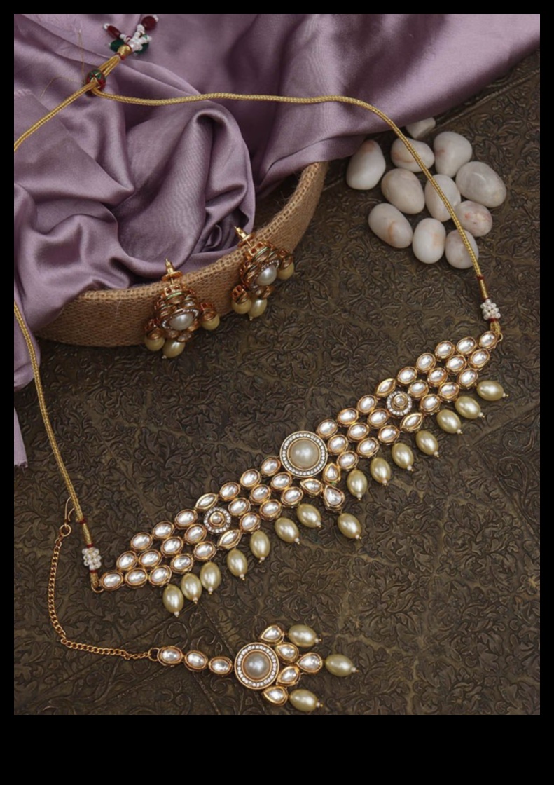 Golded Glam: Λάμψτε πιο φωτεινά με τα πολυτελή μας επιχρυσωμένα τσόκερ