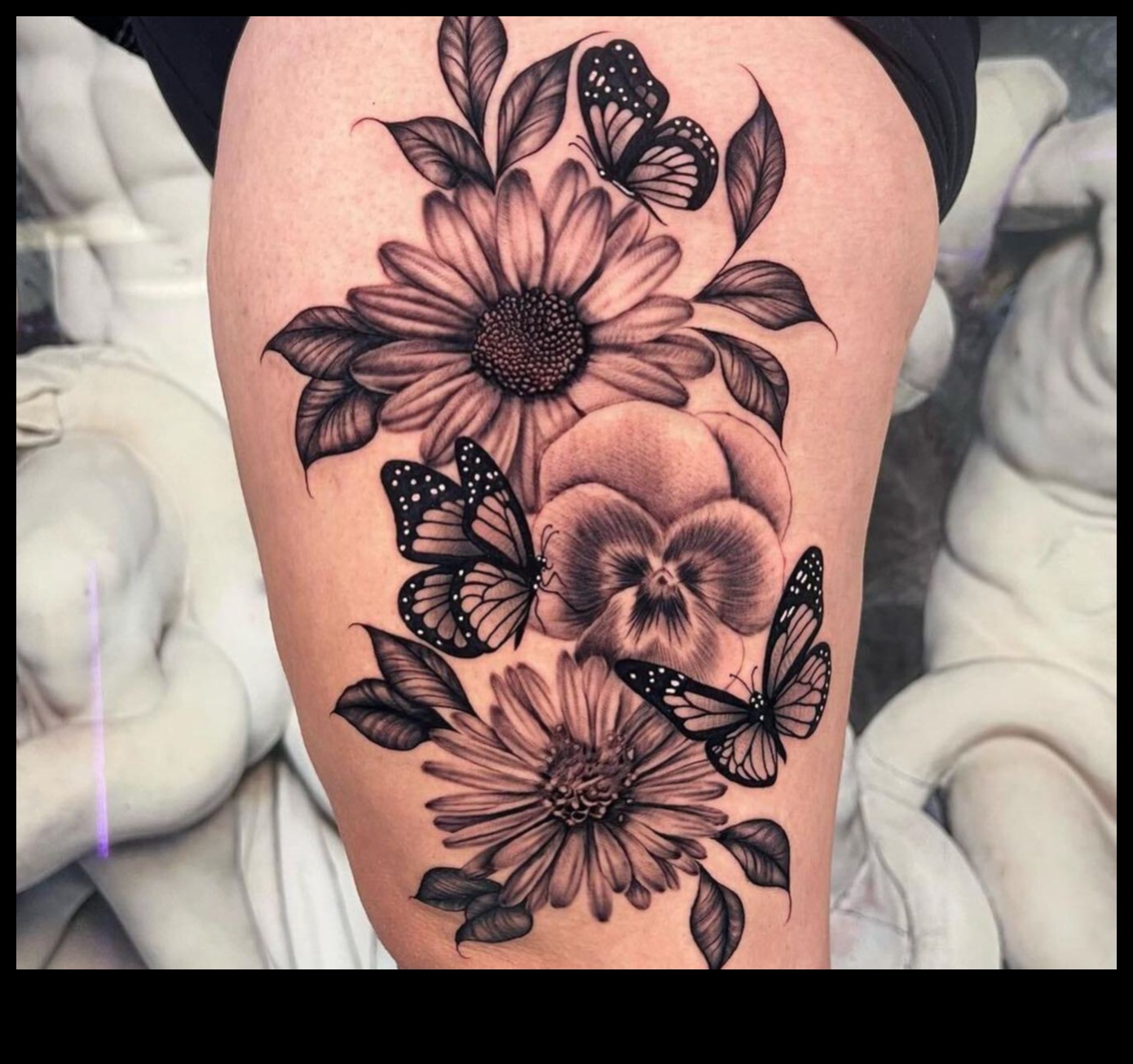 Λεπτές λεπτομέρειες: Ταξίδι στον λεπτό κόσμο των μινιμαλιστικών τατουάζ