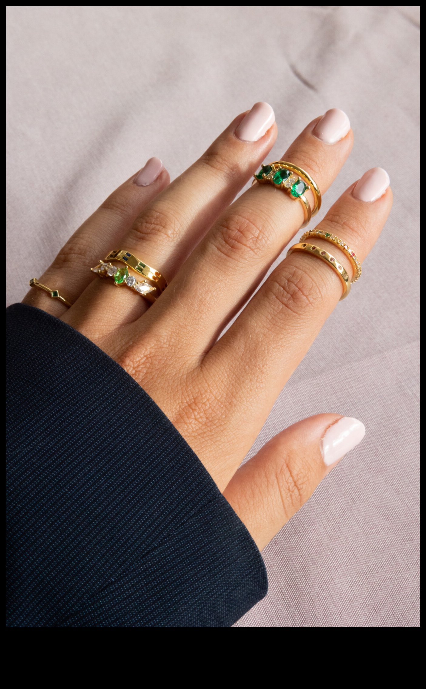 Πλούσιο Oasis Βυθιστείτε στην υπερβολή των πολυτελών δαχτυλιδιών μας 4 Πλούσιο Oasis: Βυθιστείτε στην υπερβολή των δαχτυλιδιών μας Oasis