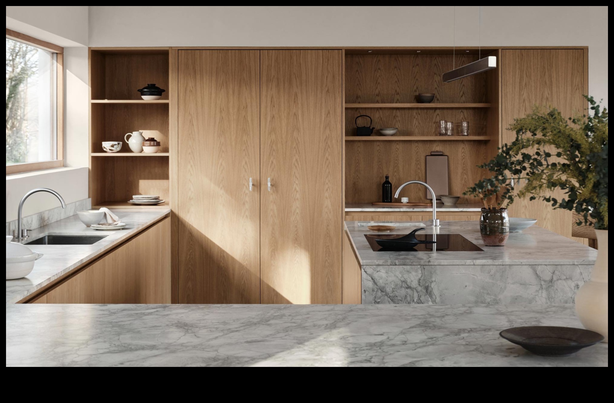 Ποιες είναι μερικές κομψές σκανδιναβικές ιδέες σχεδίασης για μια μοντέρνα κουζίνα;