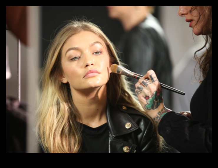 Faves Foundation: Προϊόντα Go-To καλλιτεχνών μακιγιάζ διασημοτήτων