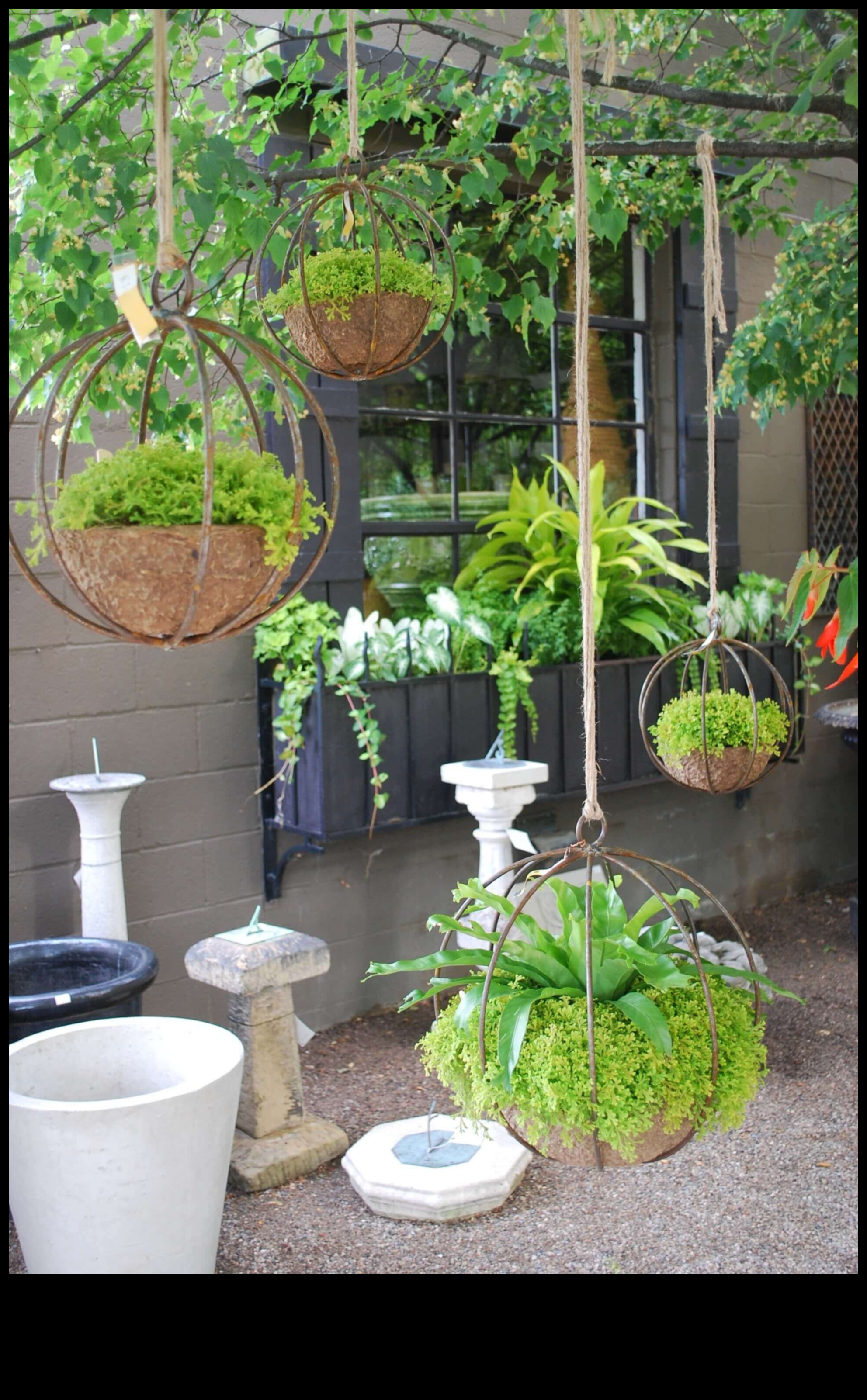 Μπορείτε να προτείνετε Boho Chic ιδέες διακόσμησης εξωτερικού κήπου με κρεμαστές ζαρντινιέρες;