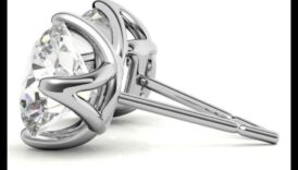 Chic Simplicity: Αβίαστο στυλ με κλασικά κοσμήματα