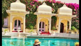 Regal Reverie: Dream in the Splendor of Luxury