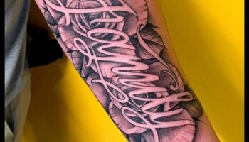 Whispers of Ink: Αποκαλύπτοντας τα μυστικά των εκπληκτικών ιστοριών τατουάζ στα πόδια
