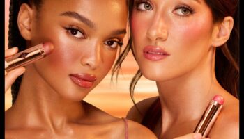 Βραδινό-έτοιμο δέρμα: Επίτευξη άψογης επιδερμίδας με έμπειρες τεχνικές